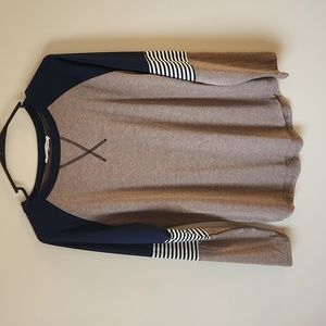 Womens long sleeve tee